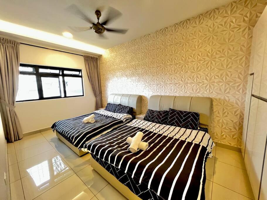Meridinmedini Familytrip 5Min To Legoland By Vdo Homestay نوساجايا المظهر الخارجي الصورة