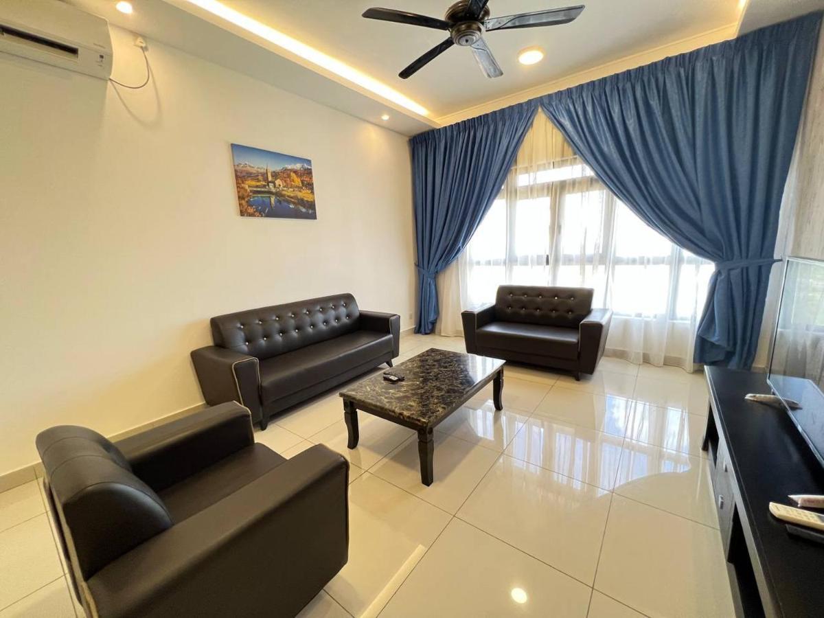 Meridinmedini Familytrip 5Min To Legoland By Vdo Homestay نوساجايا المظهر الخارجي الصورة